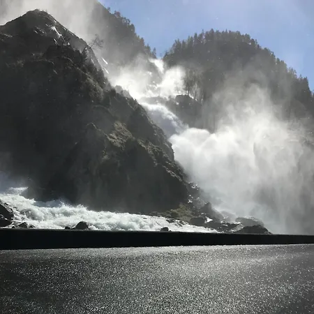 Near Trolltunga And Centre Of شقة *