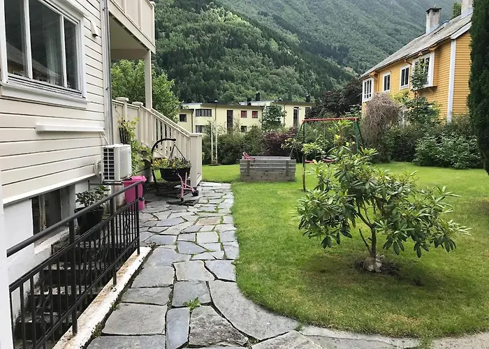 Apartment Near Trolltunga And Centre Of